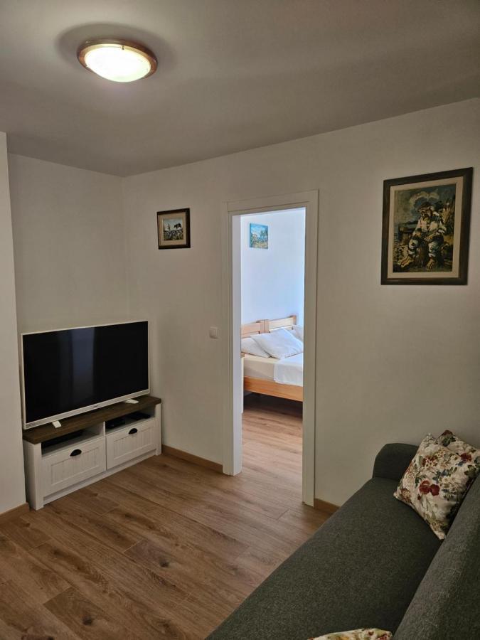 Apartman Eli スペタル エクステリア 写真