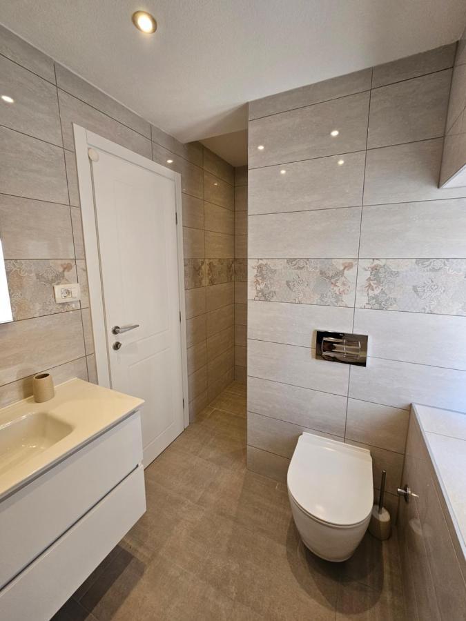 Apartman Eli スペタル エクステリア 写真